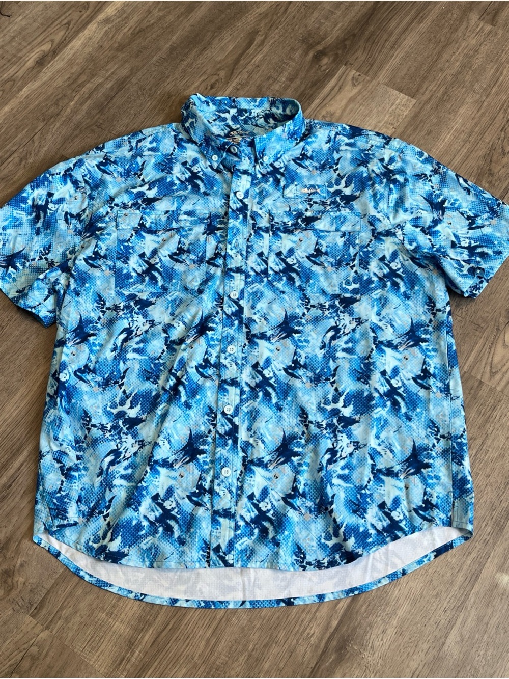 Men's Blue Short-Sleeve Button-Up Fishing Shirt - XL